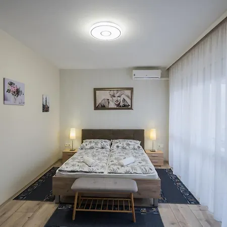 Korponyi Apartmán *