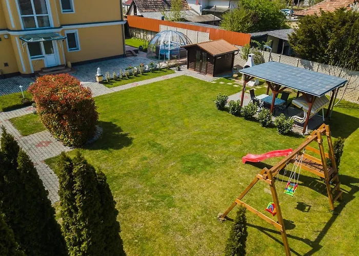 Korponyi Апартаменты *